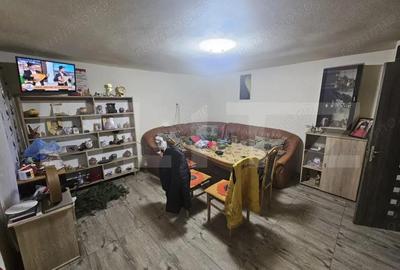 Casa de vanzare cu 3 camere, zona centrala, Campeni - 5