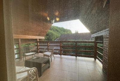 Pensiune func?ionala de vanzare, cu 6 camere, 200 mp, zon - 15