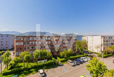 Apartament cu 2 camere decomandat, mobilat în Tractorul - 14