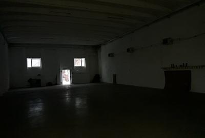 Spațiu industrial, 300 mp în Zona industrială - 5