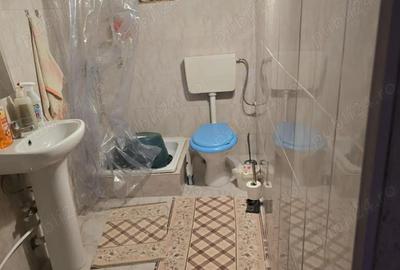 Casă cu 3 camere cu Teren 400 Mp în Mărculești - 2