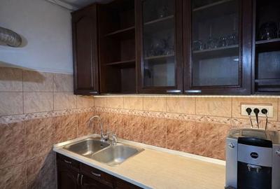 Apartament cu 2 camere decomandat în Circumvalațiunii - 2