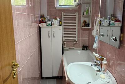Apartament cu 2 camere nedecomandat în Central