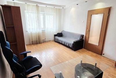 Apartament cu 2 camere decomandat în Centrul Civic
