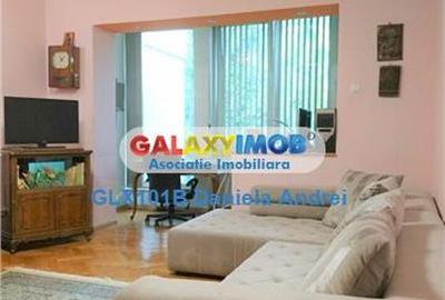Apartament cu 3 camere decomandat, mobilat în Pajura - 8