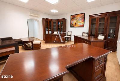 Spațiu comercial, de 40 mp, în Central