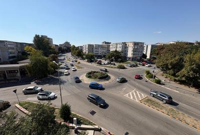 Apartament cu 3 camere decomandat în Inel I