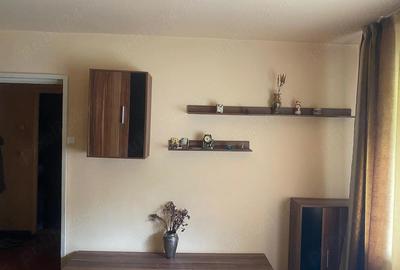 Garsonieră decomandată în Militari