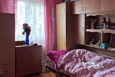 Apartament cu 3 camere decomandat în Dosu Bricii - 5