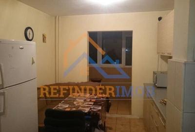 Vanzare apartament 3 camere, Rahova - Telita - 2