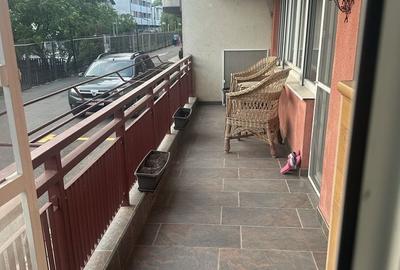 Apartament cu 2 camere decomandat în Prelungirea Ghencea - 5