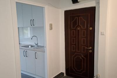 Ofer spre inchiriere apartament cu 3 camere pe str. Marius Ciopec. - 1