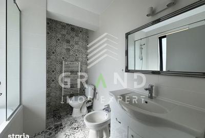 Casă cu 6 camere cu Teren 350 Mp în Feleacu