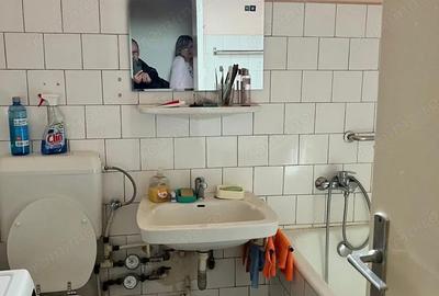 Apartament cu 3 camere decomandat în P-ța Unirii - 1