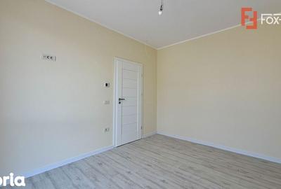 Casă cu 3 camere cu Teren 236 Mp în Remetea Mare