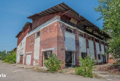 Spațiu comercial, de 12,000 mp, în Central - 2