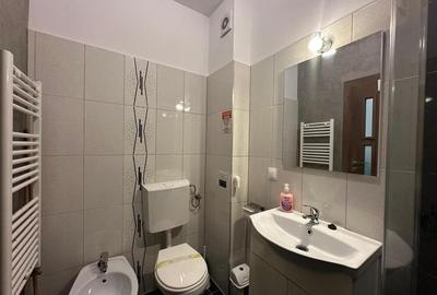 Apartament 2 camere balcon loc de parcare zona Centrala - 11