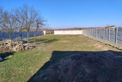 Casă cu 3 camere cu Teren 80 Mp în Central - 8