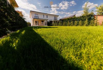 Direct Proprietar - Casa superba cu 4 dormitoare & 3bai - Teren 344 mp - 10