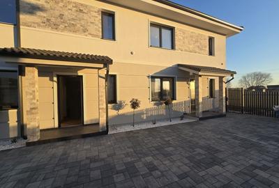 Duplex cu 5 camere cu Canalizare în Braytim - 1