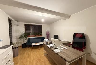 Casă cu 5 camere cu Teren 1025 Mp în Central - 3