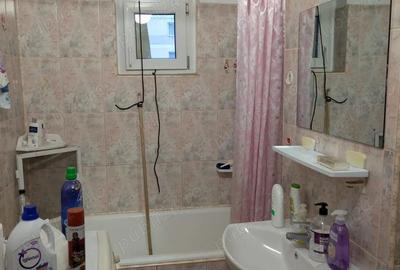 Apartament 3 camere, 70 m , 2 balcoane Drumul Taberei, langa metrou - 9