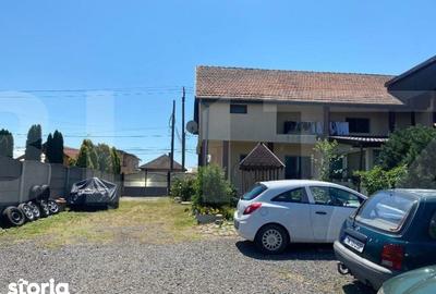 Casă cu 8 camere cu Teren 1760 Mp în Sânmihaiu Român - 1