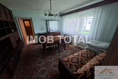 Apartament cu 3 camere semidecomandat în Găvana 2 - 7