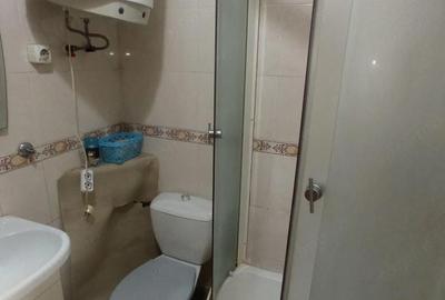 Garsonieră decomandată în Complex Studențesc
