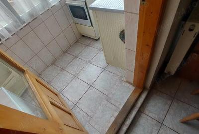 Apartament cu 2 camere decomandat în Central - 9