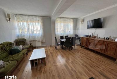 Casă cu 7 camere cu Teren 583 Mp în Păulești - 3