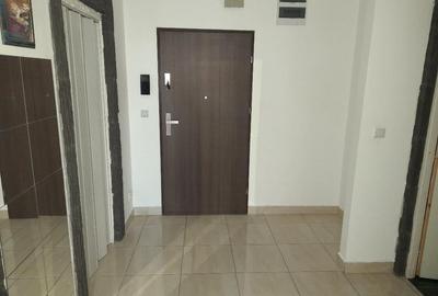 Inchiriez apartament bloc nou - 4