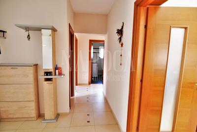 Casă individuală cu 5 camere cu Canalizare în Între Lacuri - 9