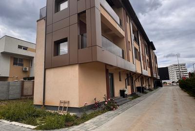 SECTOR 4, Vila cu 5 camere,3 bai, curte + 2 parcari - 2