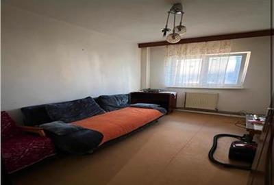 Apartament cu 4 camere, decomandat - zona Racadau - 4