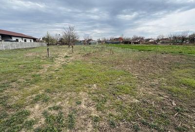 Teren Construcții intravilan de 550 mp, în Urseni - 2