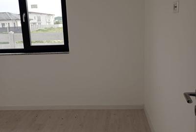 Casă cu 4 camere cu Teren 400 Mp în Clinceni - 7