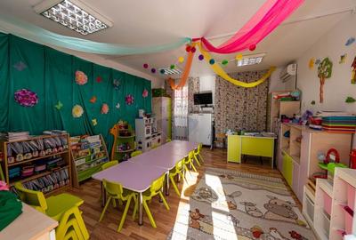 Vila spatioasa de vanzare, ideala pentru investitie - 26