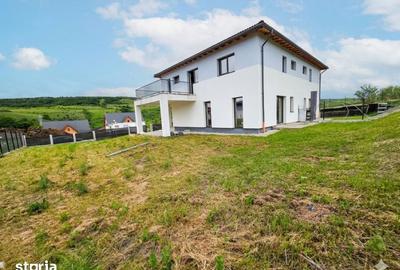 Casă cu 4 camere cu Teren 500 Mp în Baciu - 9