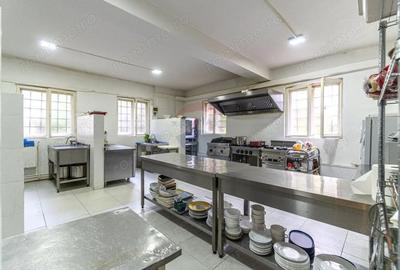 Casă cu 26 camere cu Teren 4652 Mp în Sud - 12