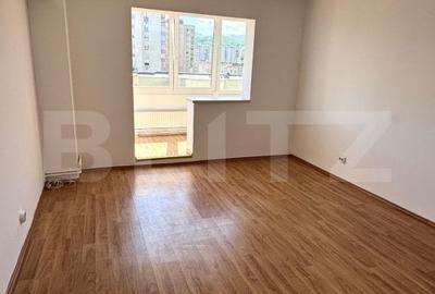 Apartament cu 4 camere, 80 mp, decomandat, etaj intermediar, zona Grivitei