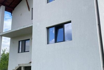 Casă cu 4 camere cu Teren 809 Mp în Petrișor - 6