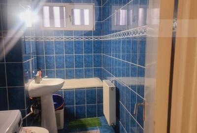 Apartament cu 3 camere semidecomandat în Central - 16