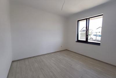 Casă individuală cu 4 camere cu Teren 440 Mp în Valea Adâncă - 9