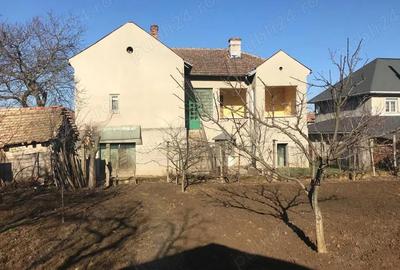 Casă cu 5 camere în Cuvin - 2