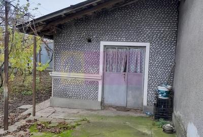 Branesti / IF - casa batraneasca din caramida cu teren de vanzare - 24