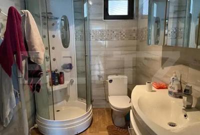 Casă cu 5 camere cu Teren 630 Mp în Păulești - 11