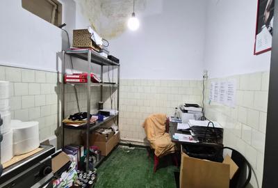 Imobil parter  - zona centrala -str Decebal colt cu Mircea cel Batran/84 mp - 13