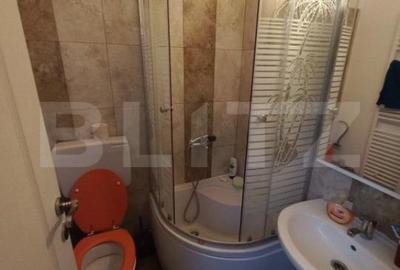 Casă cu 4 camere cu Teren 80 Mp în Central - 9
