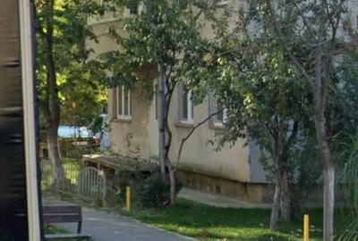 Vand Apartament 3 camere zona Lenin Sud